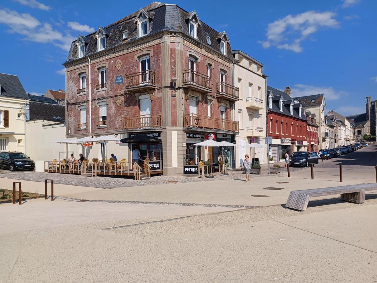 A Cote De La Mer Ault Bagian luar foto